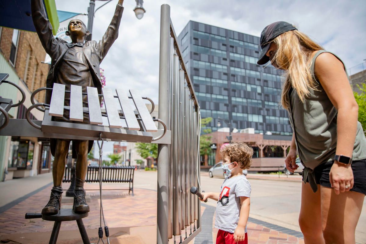 Life in Eau Claire, Wisconsin