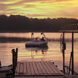 From the quiet charm of Amish markets to the glitz and glamour of a Vegas-style casino, Southern Indiana offers something to make everyone feel at home.