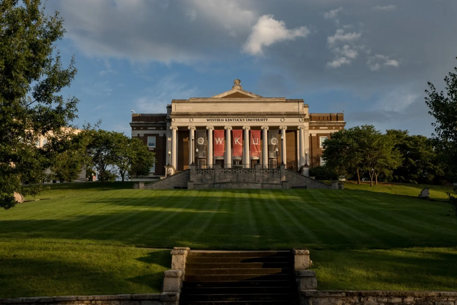 Western Kentucky University at golden hour (Credit: Western Kentucky University)