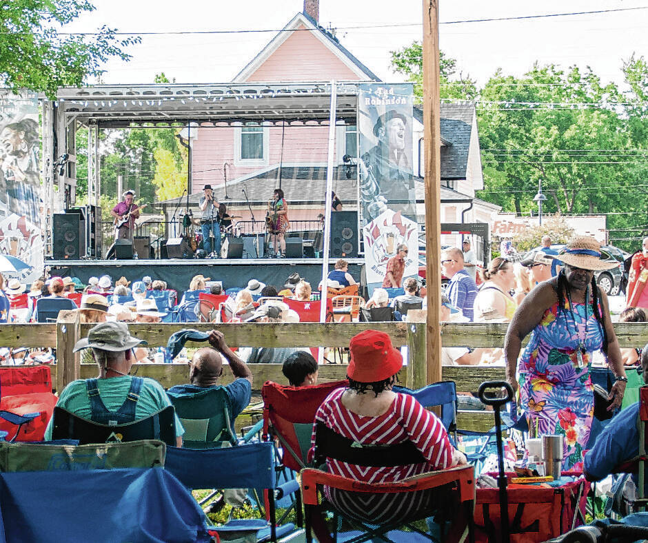 Life in Cumberland, Indiana