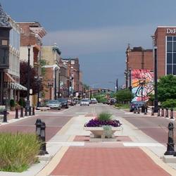 Muncie features arts and entertainment attractions, sporting events, and unique neighborhoods that offer plenty for the whole family.