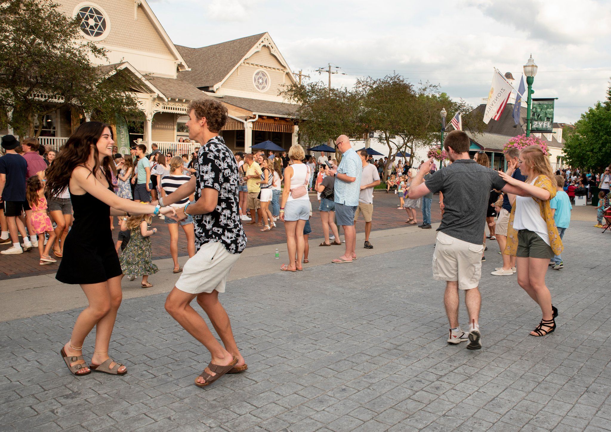 Get paid to live in 
    Zionsville, Indiana