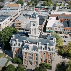 Downtown Noblesville features unique, independent shops and restaurants.