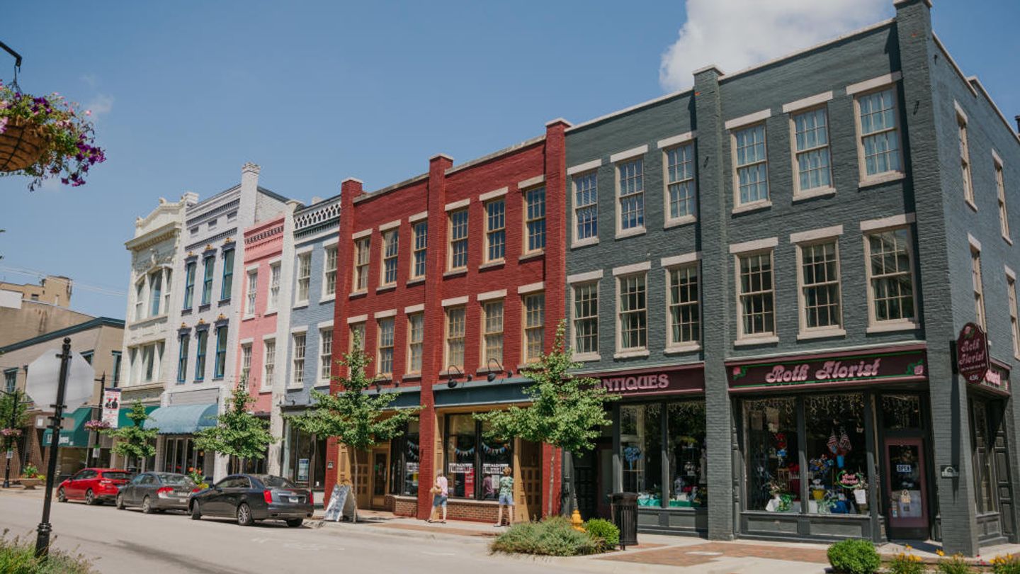 With restaurants, local shops, art galleries, nightlife, community parks, and more, downtown West Lafayette has something for everyone.