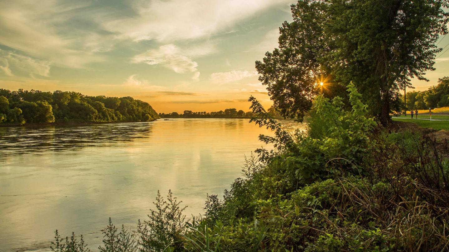 Bordered by the Missouri River, the historic river town of Parkville is part of the Kansas City metropolitan area.