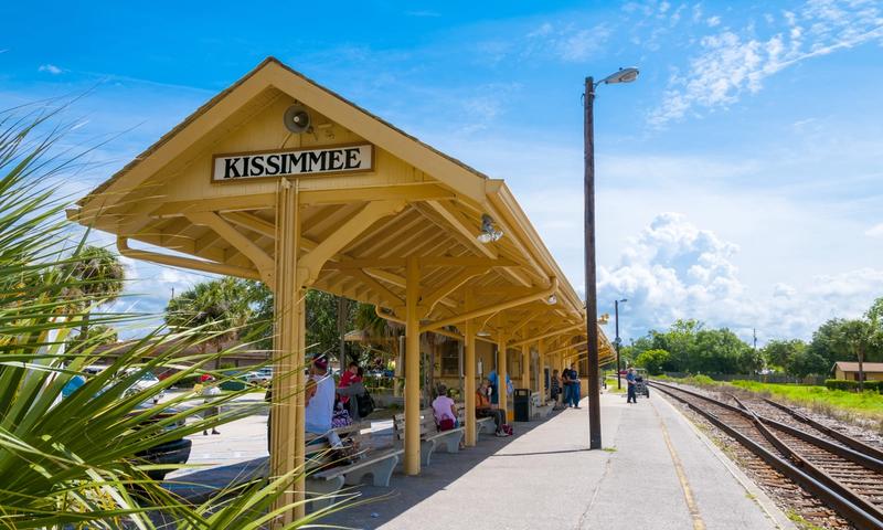 The SunRail, Kissimme’s downtown commuter rail system, connects four nearby counties, making it ideal transportation for business or pleasure.