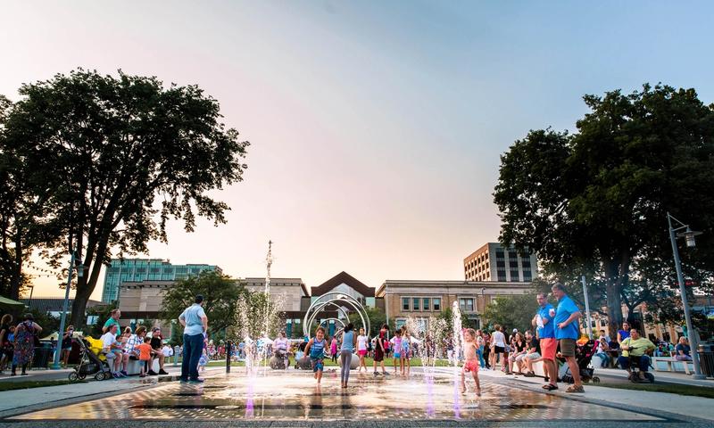 Market After Dark (Credit: Cedar Rapids Metro Economic Alliance)