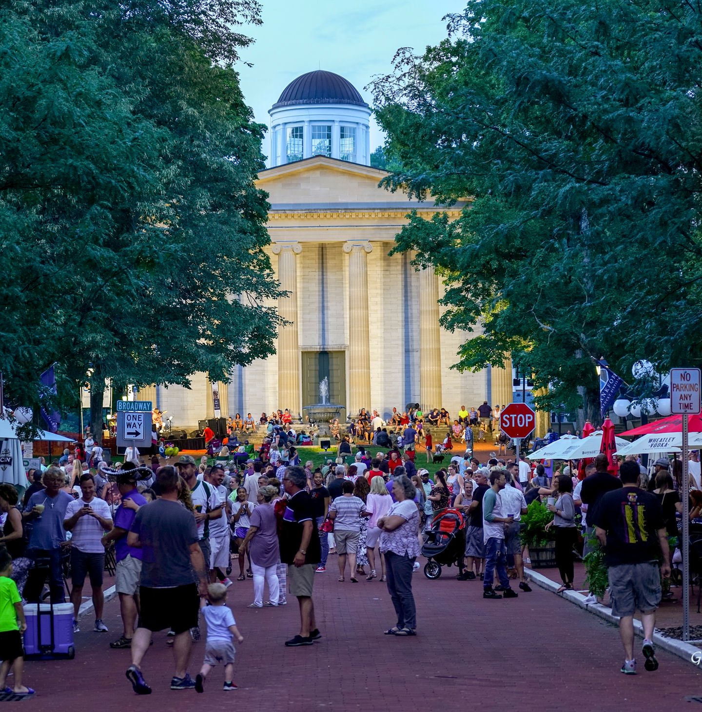Friday Night Concert in Frankfort