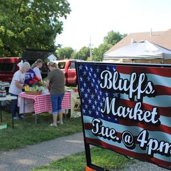Bluffs Farmers Market