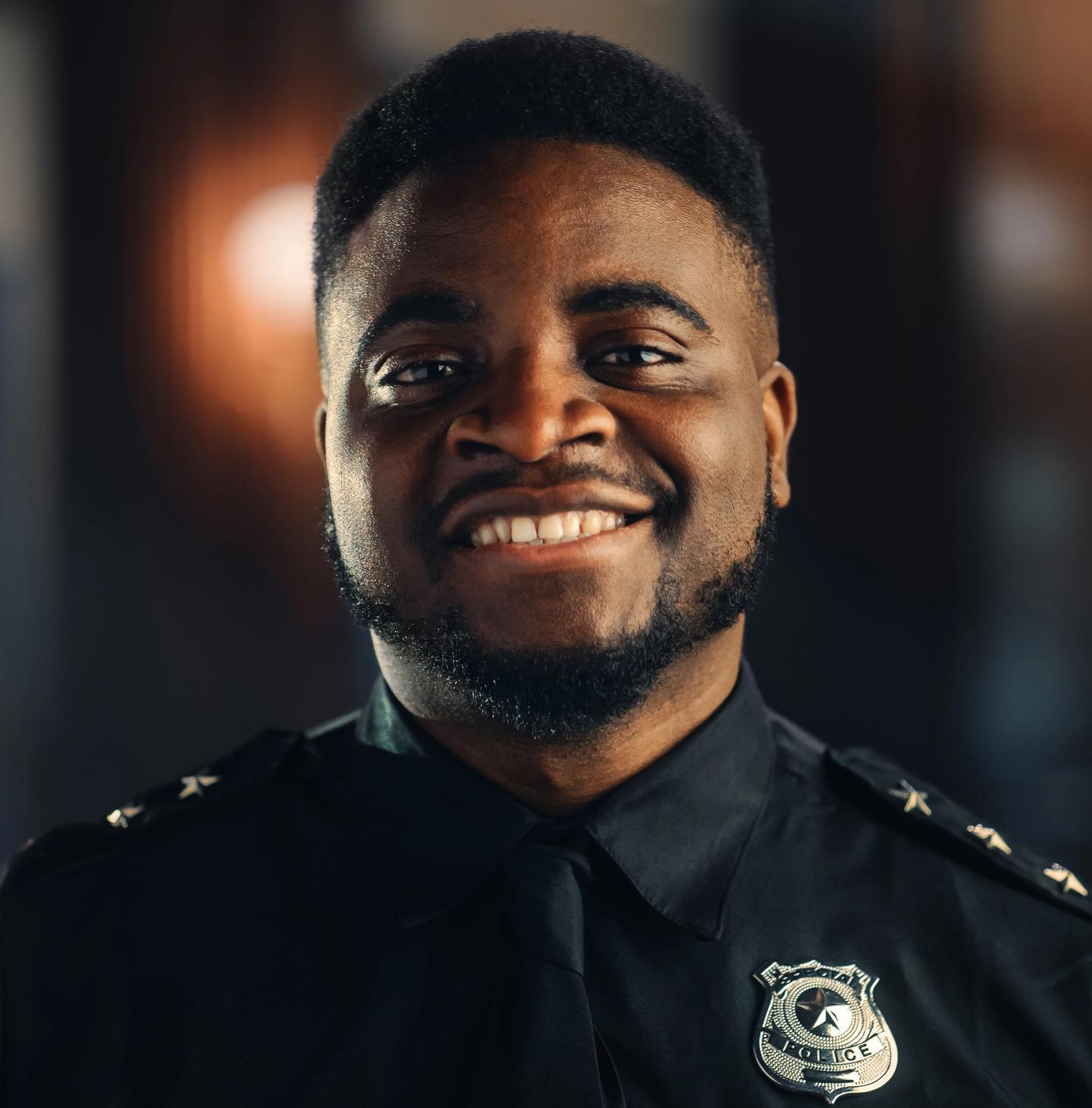 The City of Alameda is offering new police officers a signing bonus up to $75,000.