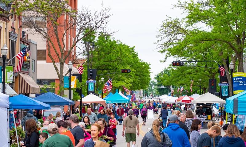Downtown Farmers Market, May 2025 (Image credit: Downtown Fond du Lac Partnership)
