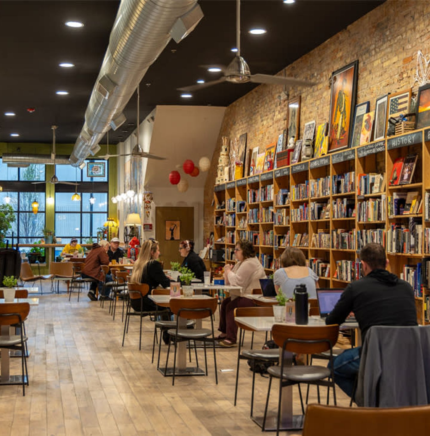 Explore local favorites like Ad Astra Books & Coffee House as you settle into life in Salina. (Image Credit: Discover Salina)