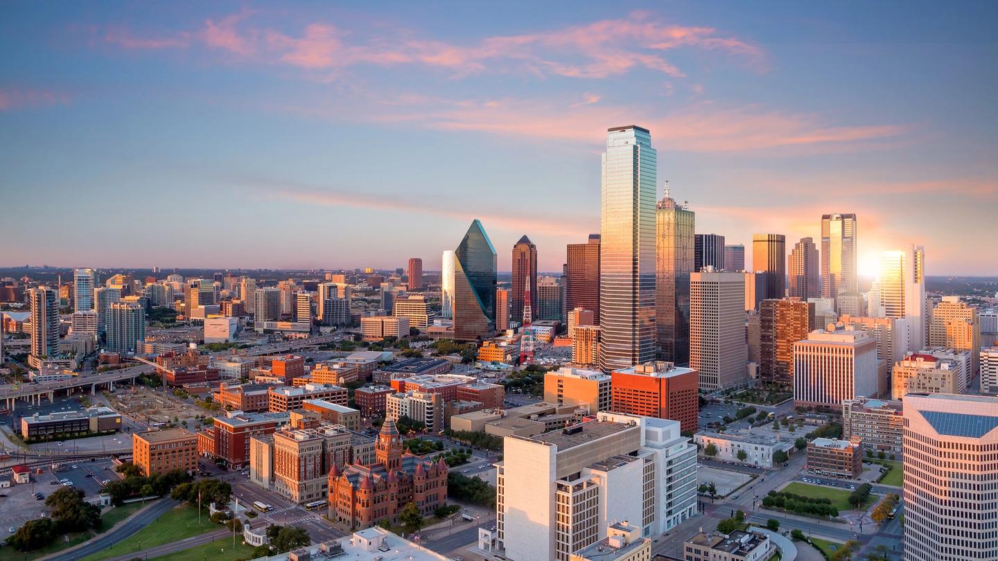 With endless opportunities for culture, entertainment, shopping, dining, and adventure, Dallas offers something for everyone.