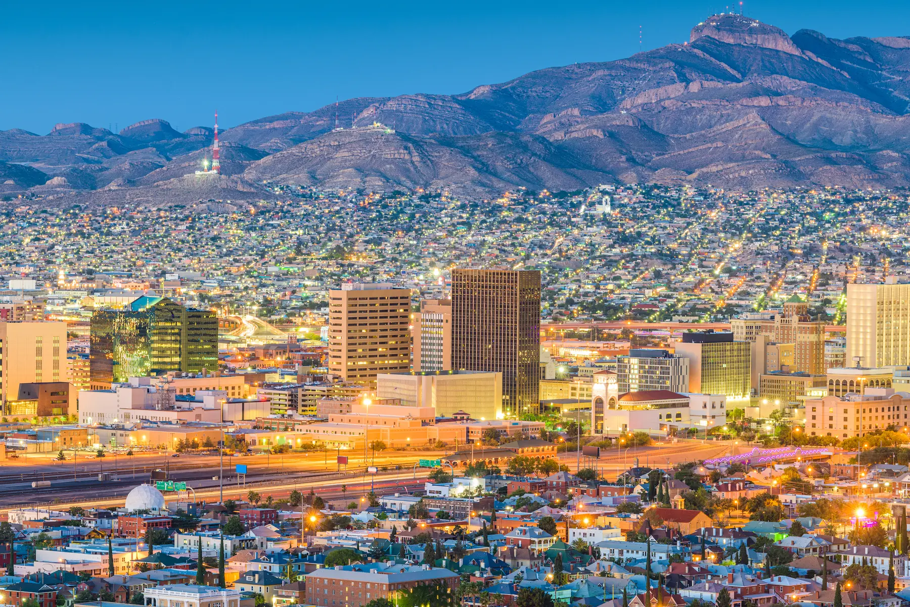 The El Paso cityscape offers beautiful mountain views.