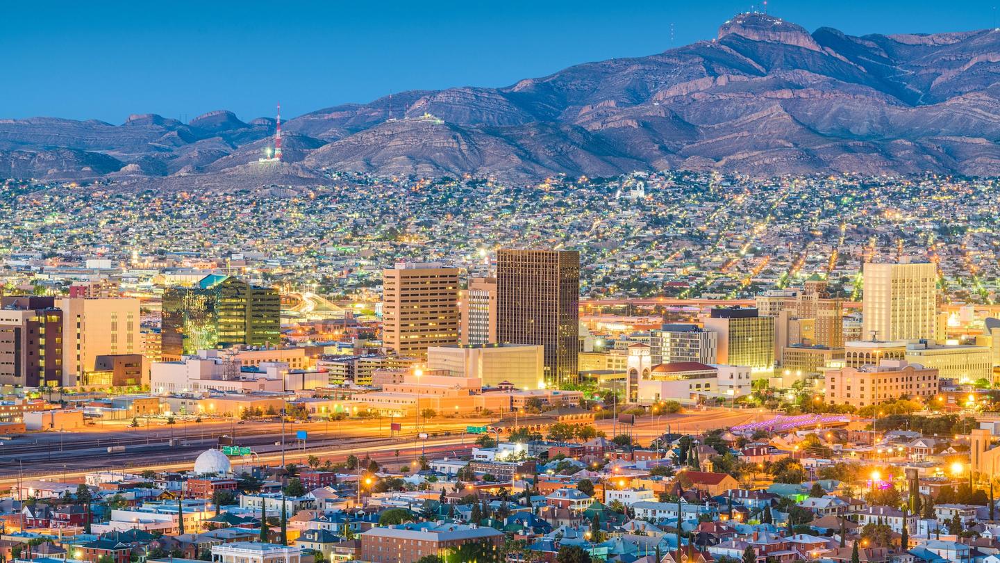 The El Paso cityscape offers beautiful mountain views.