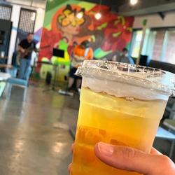 Tea and Live Music at Sender Cafe