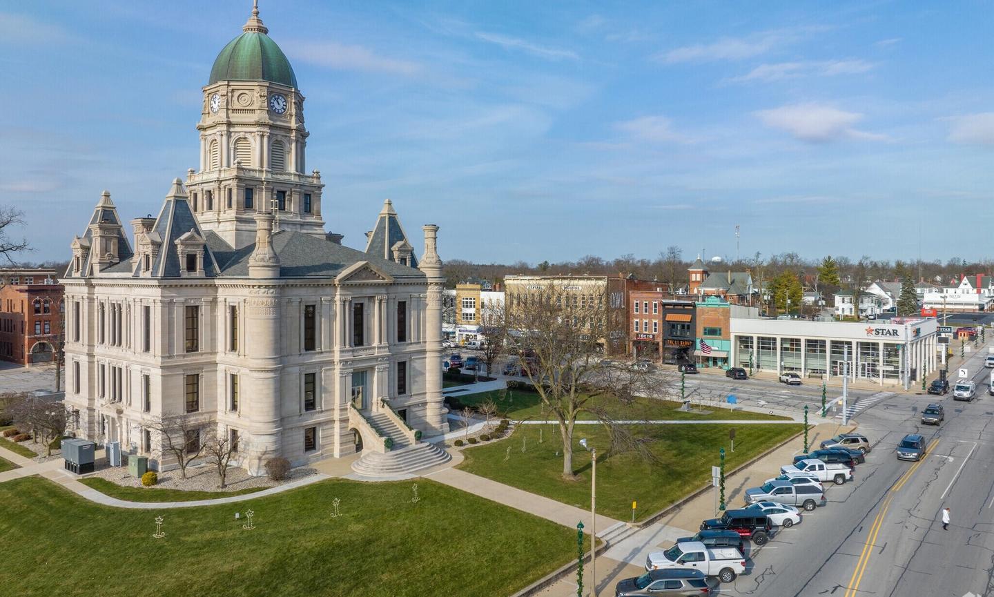 Whitley County Courthouse (Image Credit: Homes.com)