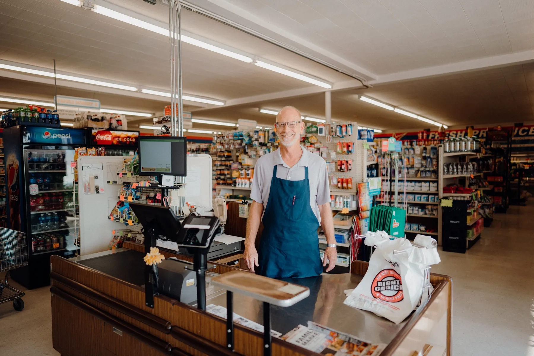 Quinter Merchant in Gove County