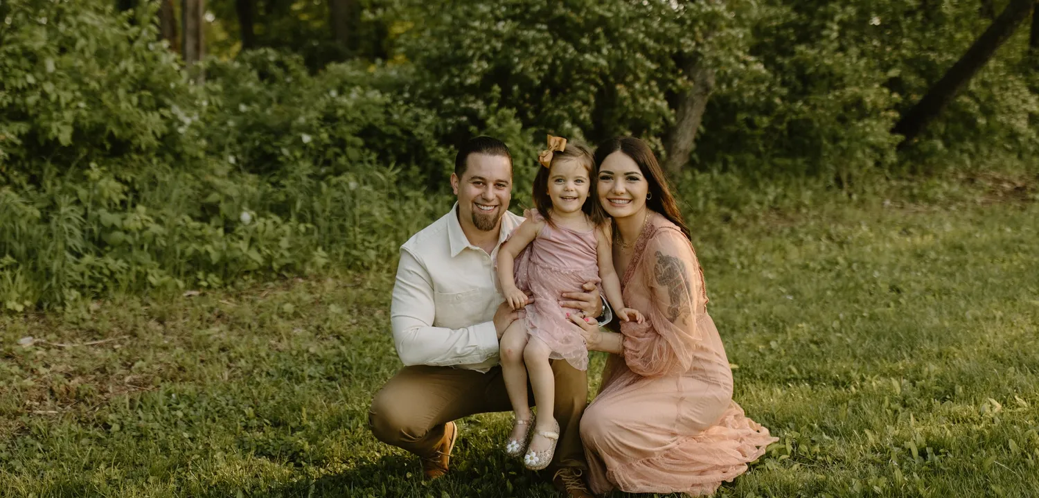 Mariah and family pose for photos in Noblesville, Indiana.