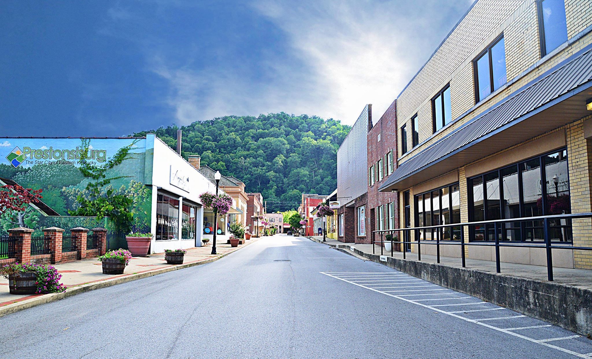 Eastern Kentucky Guide to Living & Working MakeMyMove