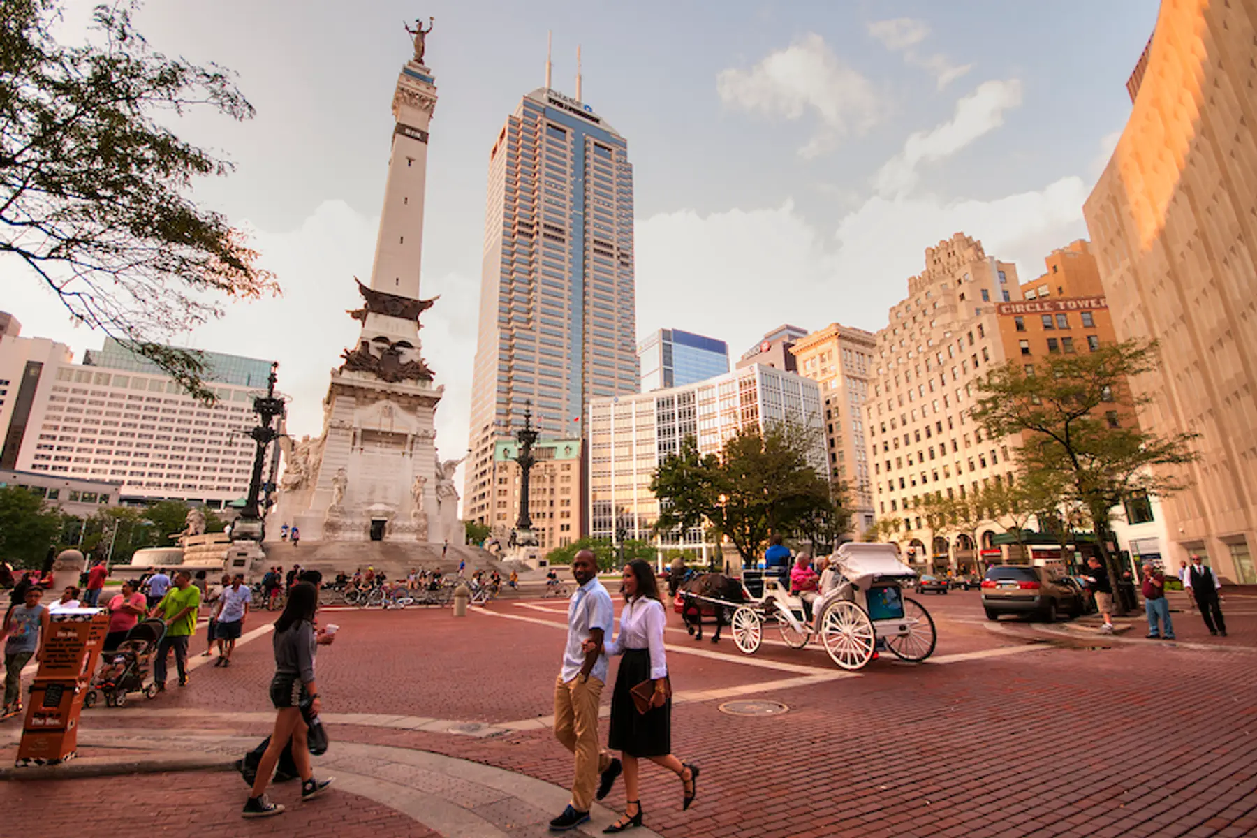 Monument Circle in downtown Indianapolis, bustling with activity. (Courtesy of Life in Indy)