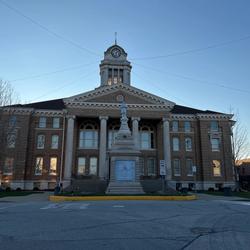 The square in downtown Jasper offers restaurants, shops, and the gorgeus city building.