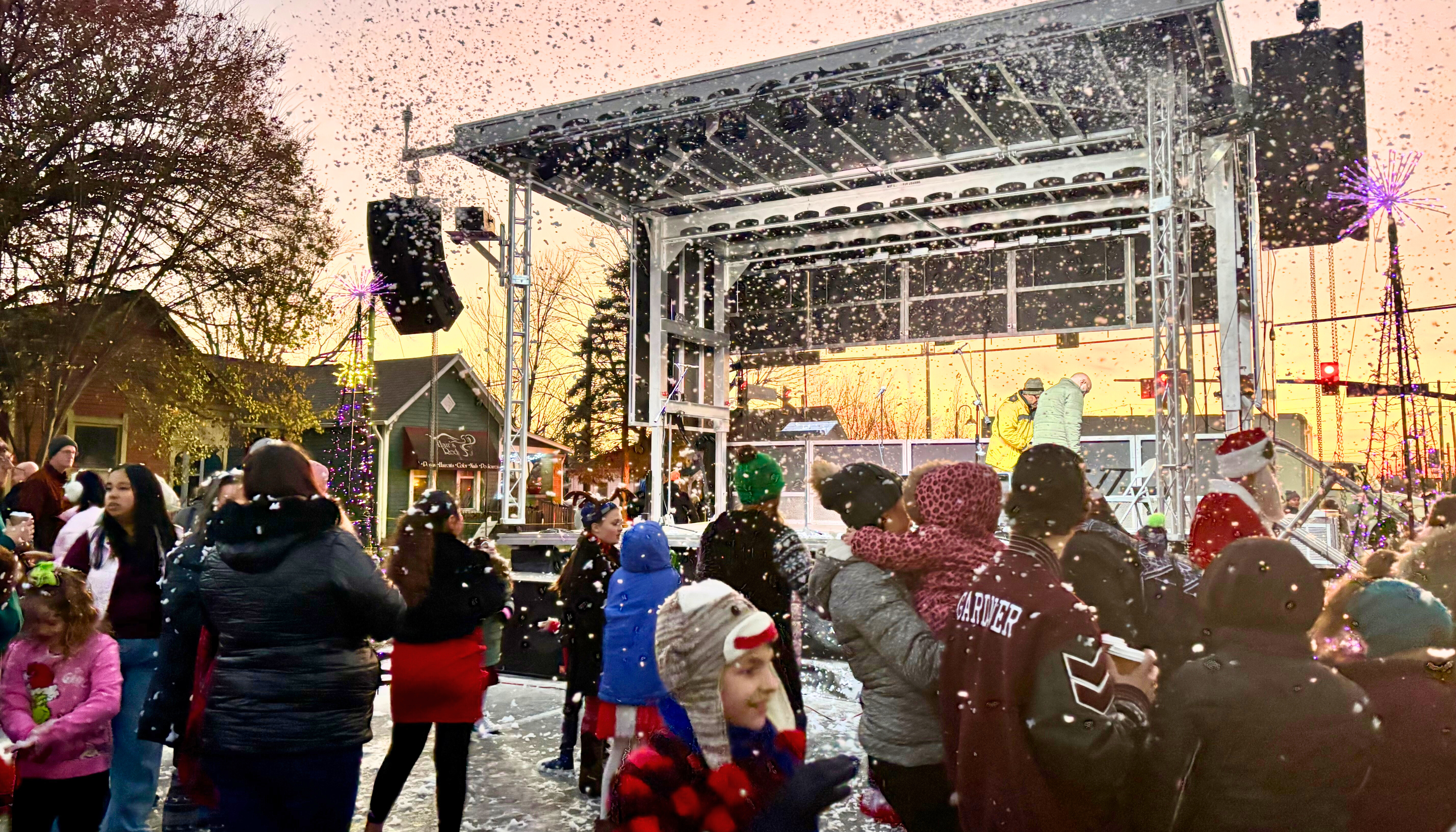 Life in Cumberland, Indiana