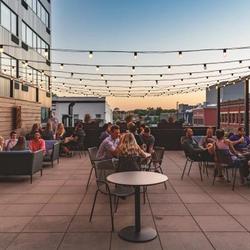Sunset dinners in Eau Claire (Credit: Think Eau Claire)