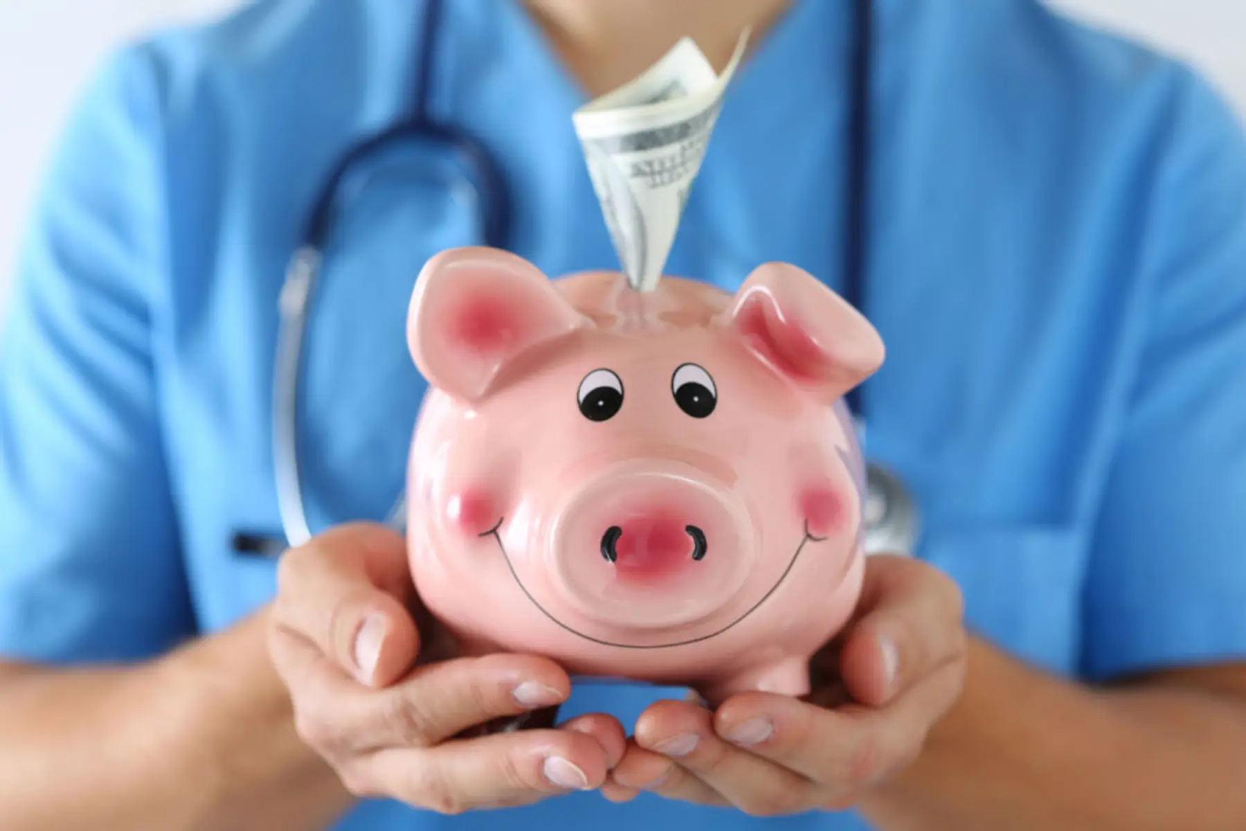 Columbus Regional Health is offering up to $20,000 in signing bonuses for nurses. (Photo cred: Regional Health website)