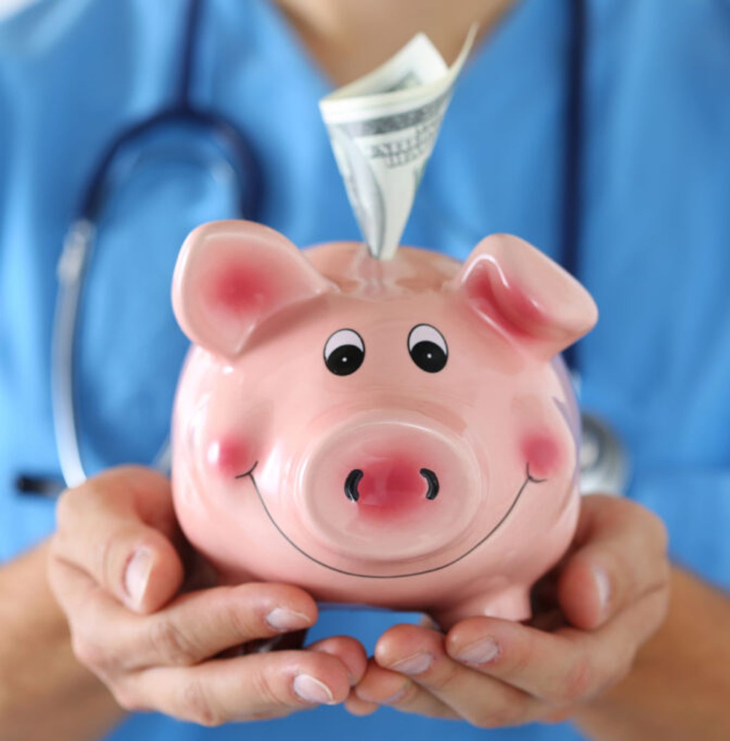 Columbus Regional Health is offering up to $20,000 in signing bonuses for nurses. (Photo cred: Regional Health website)