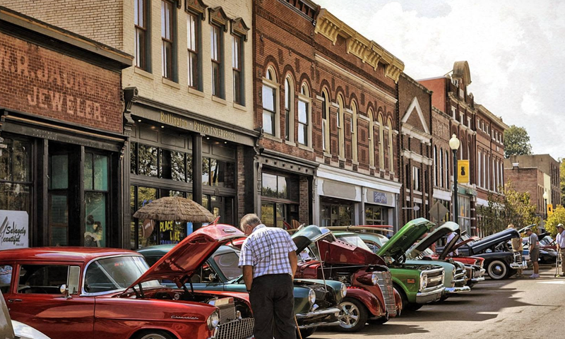 Car Show in Downtown Franklin (Image credit: City of Franklin Facebook Page) 