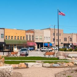 The City of Mattoon provides art and entertainment venues, retail centers, and a host of dining and lodging options.