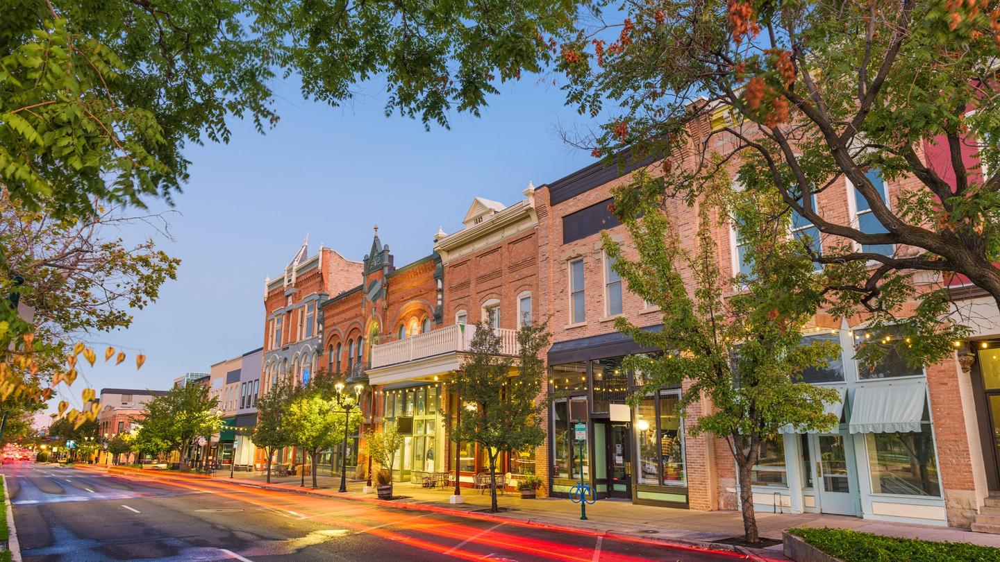 Take a stroll along the charming downtown of Provo, Utah. 
