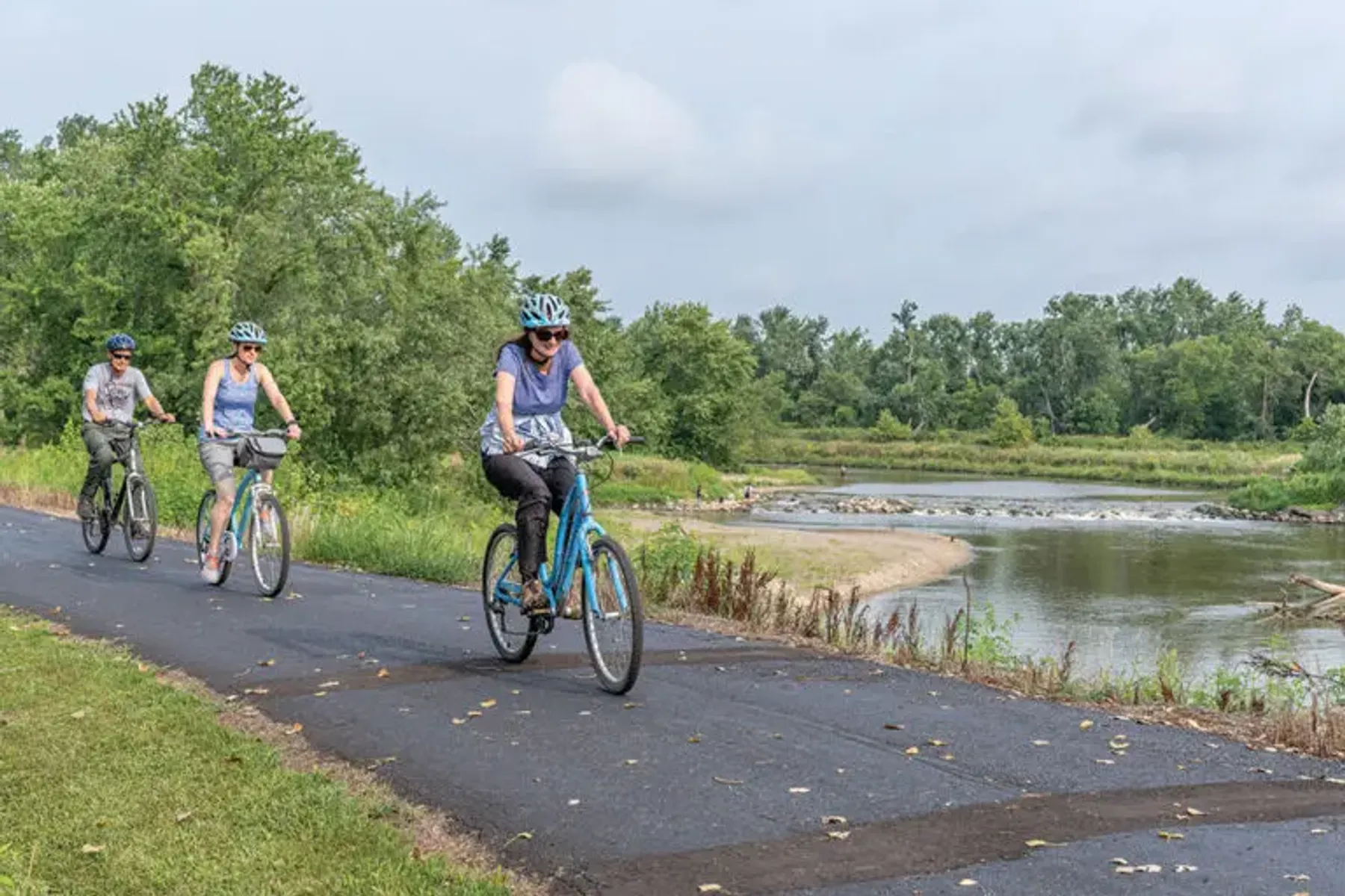 Tons of hiking and biking trails to choose from (Photo credit: Marshalltown Chamber of Commerce)
