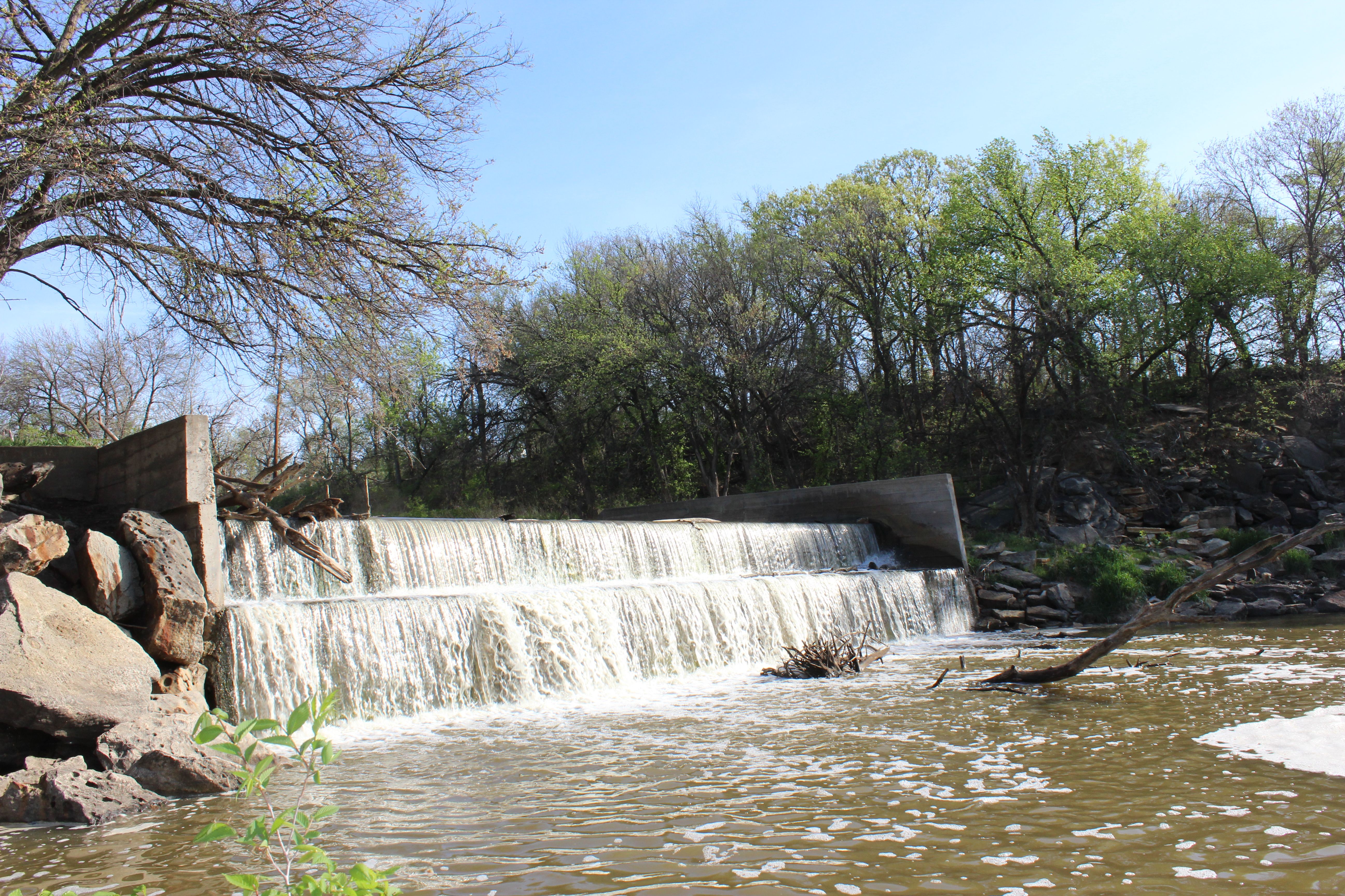 Life in Lincoln County, Kansas