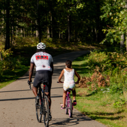 Biking in Southwest Michigan (Credit: Discover Southwest Michigan)
