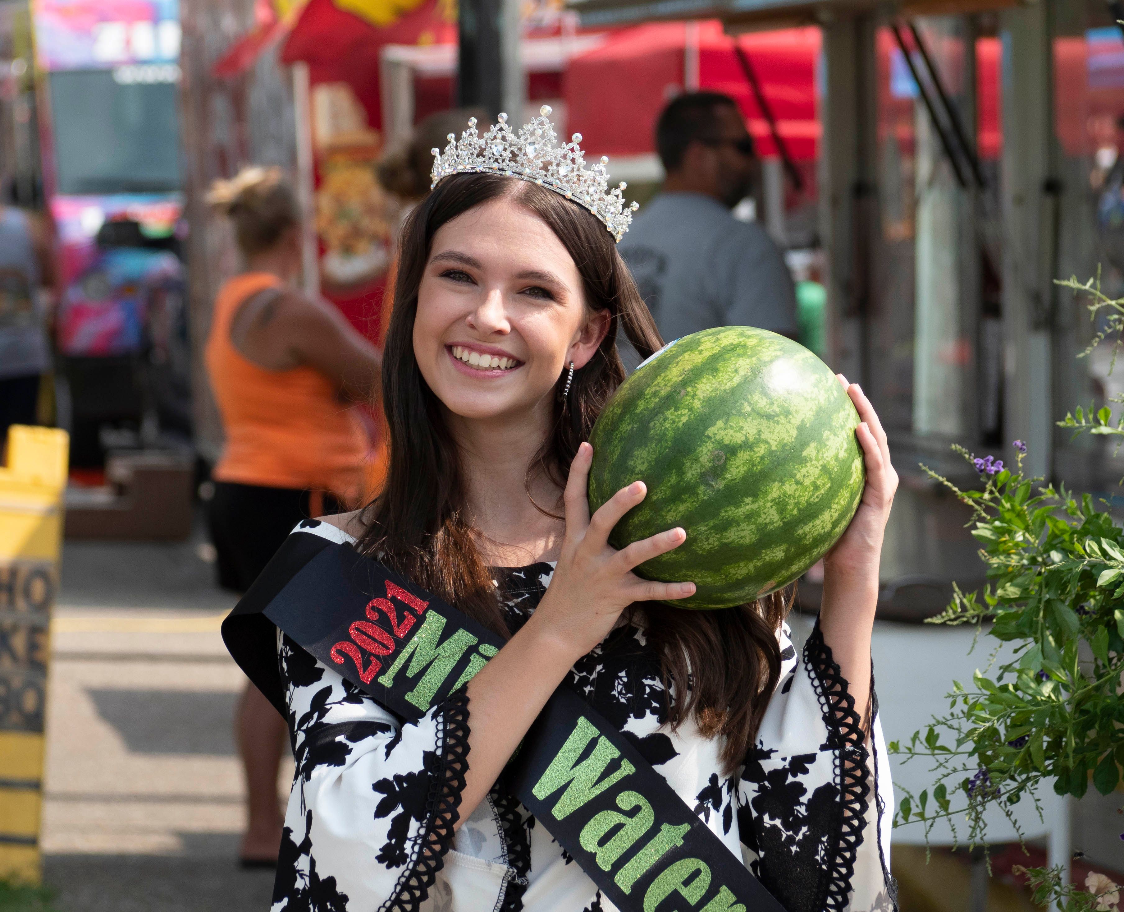 Get paid to live in 
    Knox County, Indiana