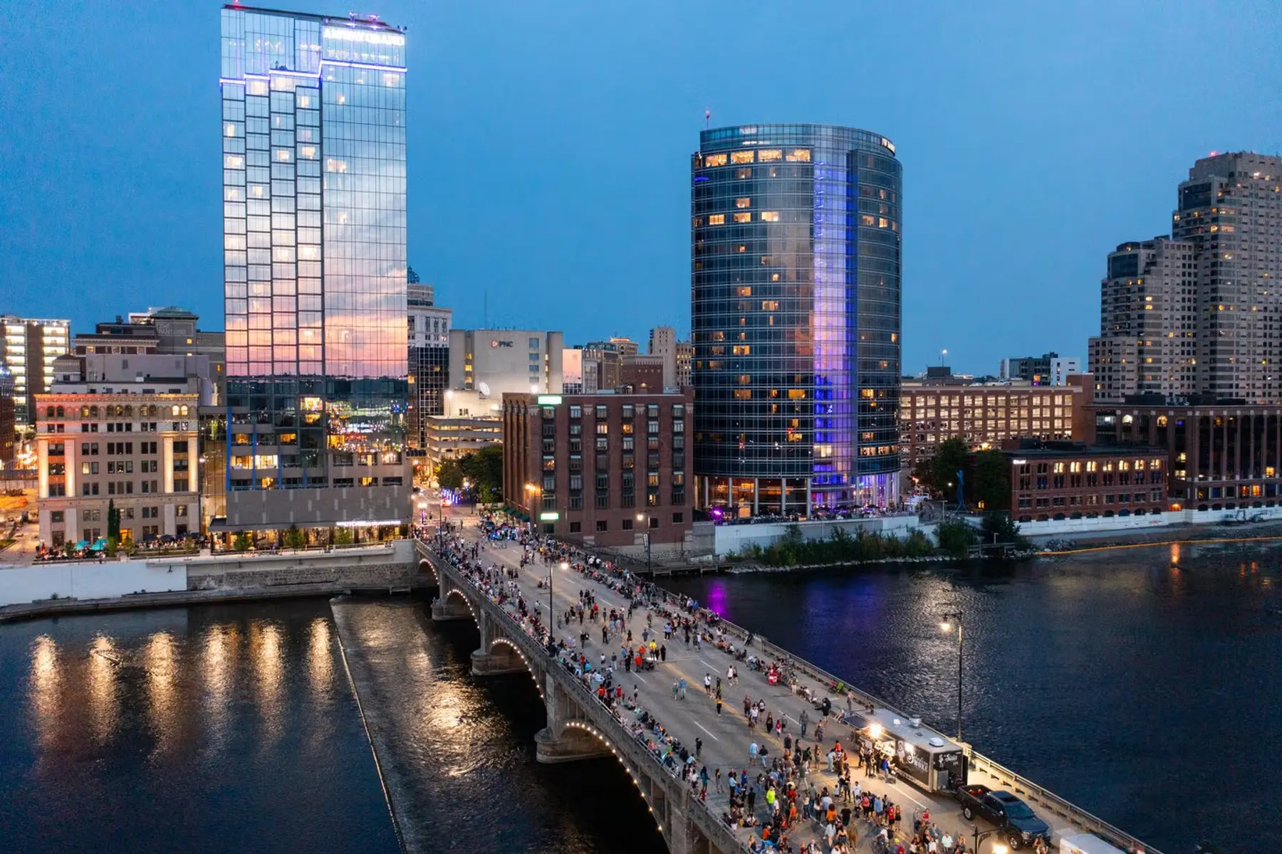 Dream Grand and Go - No Ordinary Town (Credit: Experience Grand Rapids)