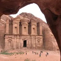 Riyadh to Amman: Flight Time, Airlines and Entry Rules