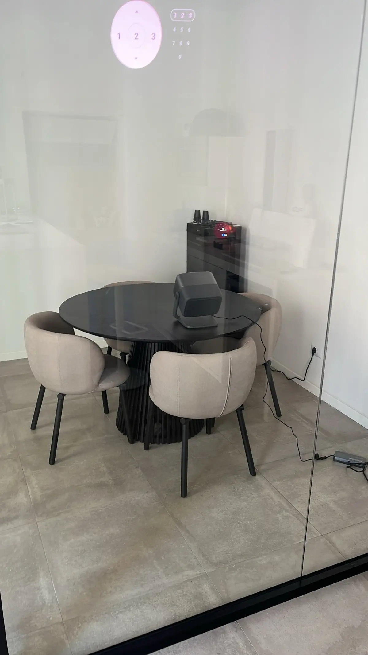 Synergy Hub del centro Coworking Flow video proiettore led (4)