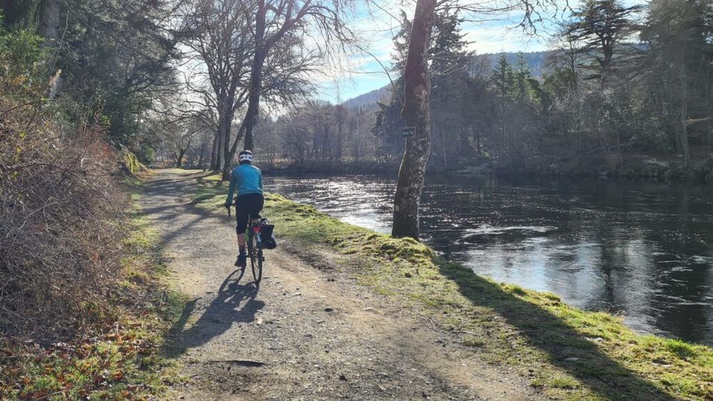 Cycling beside the River Tay
