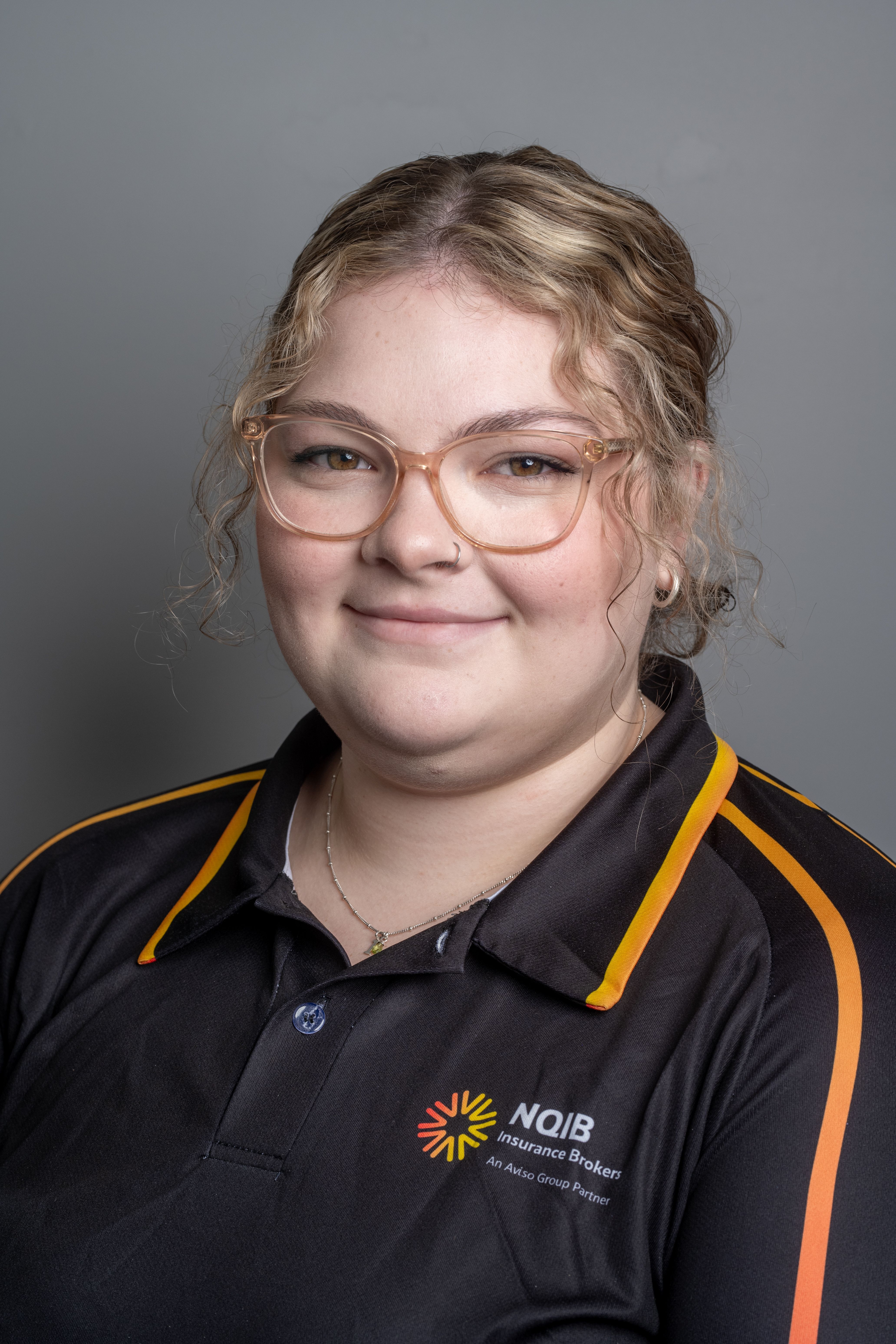 Isabelle Cox headshot