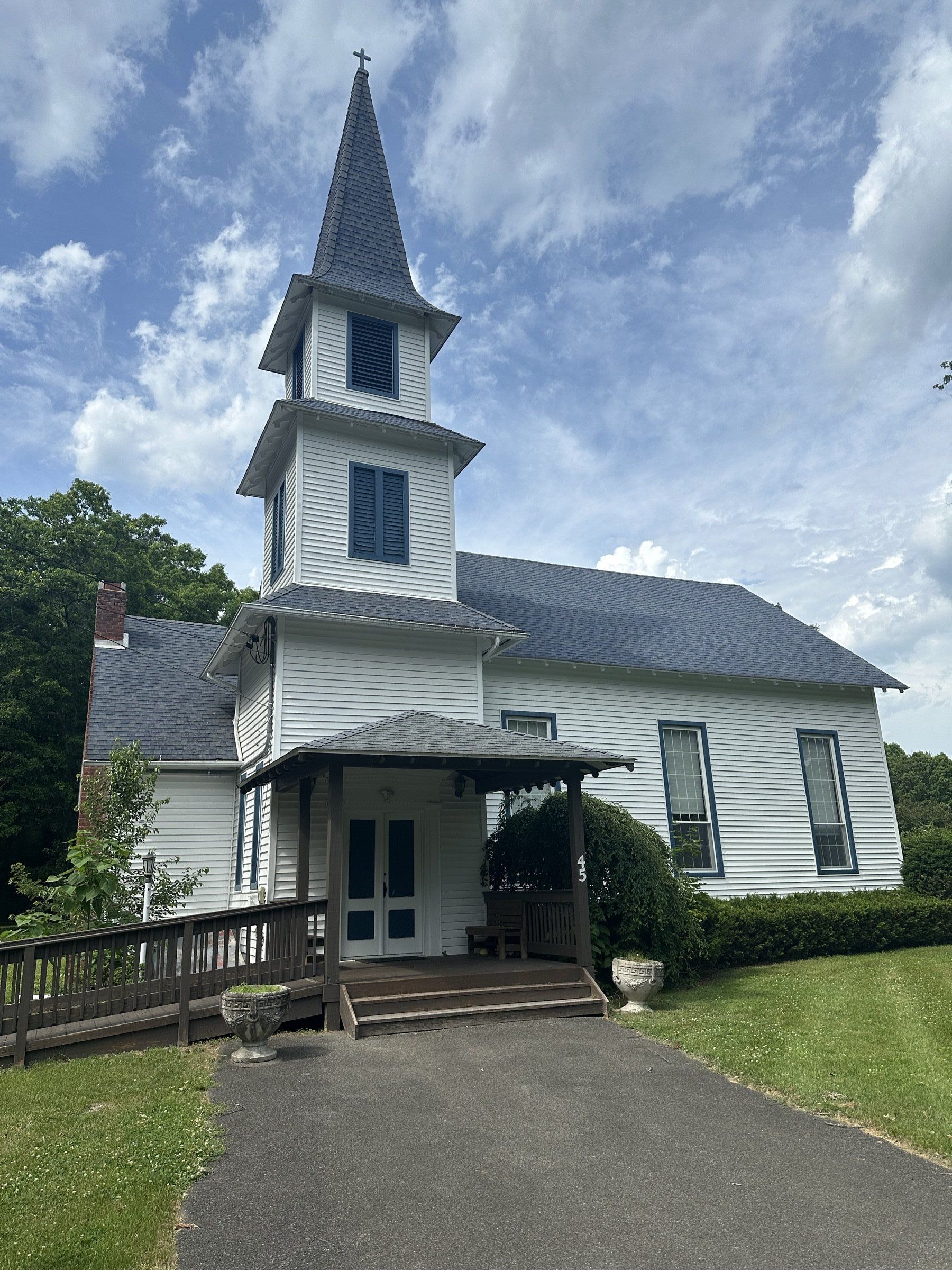Mountain View Church building and steeple