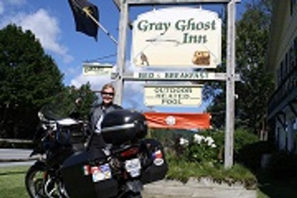 Gray Ghost Inn