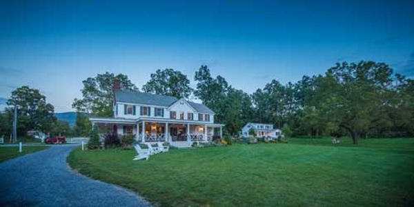Hill Farm Inn