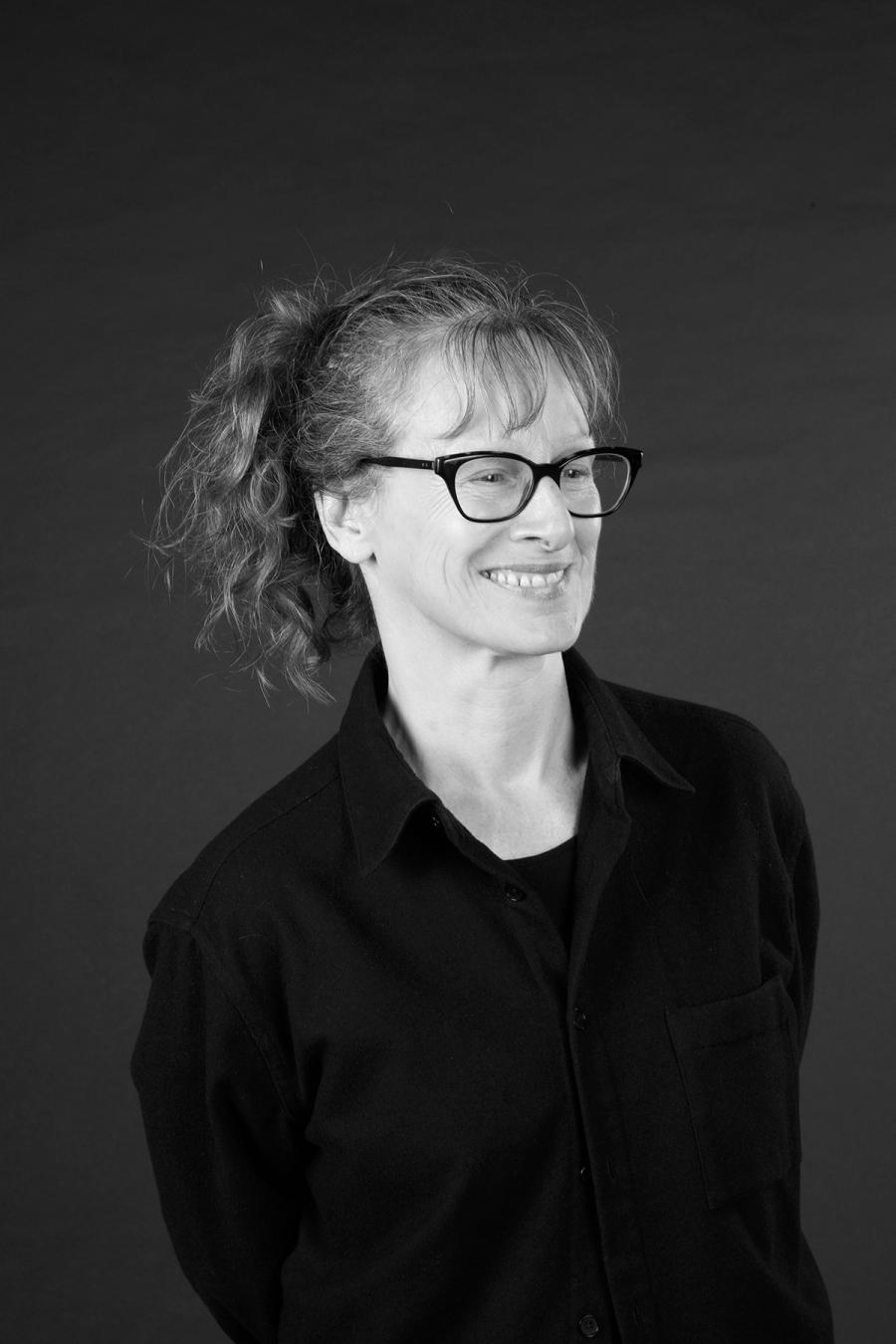 photo of Julie Poitras Santos
