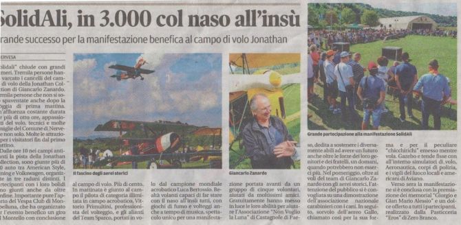 Fondazione Jonathan Collection - Aerei Storici Famosi  - Solidali 2013 in 3.000 con il naso all'insù