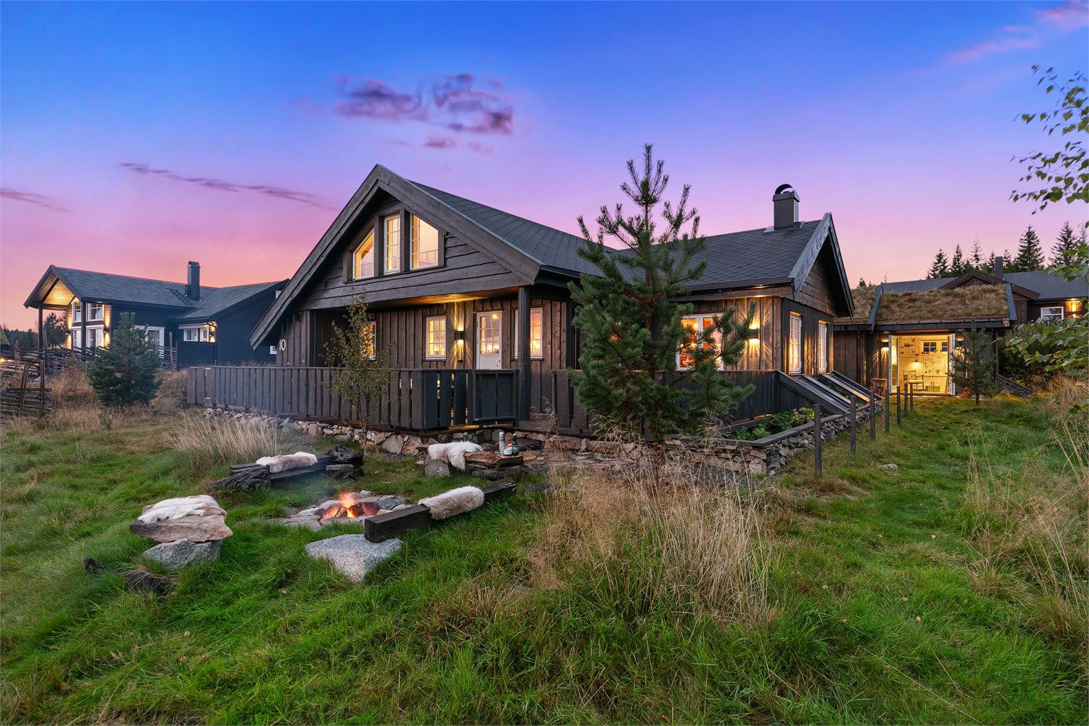 Eiendomsmegler Krogsveen v/Elisabeth Hanssen ønsker velkommen til Badstulistubben 10!