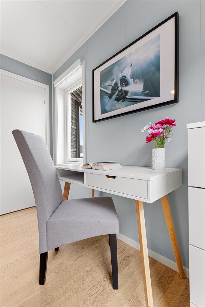 Hyggelig hjemmekontorplass i gang/allrom