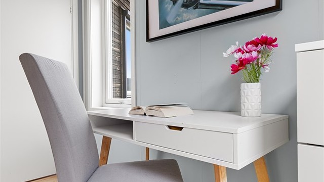 Hyggelig hjemmekontorplass i gang/allrom